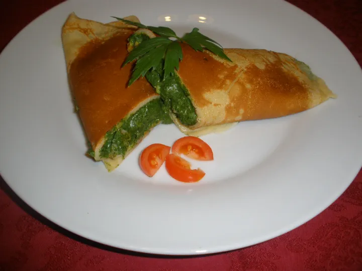 Palatschinken mit Spinat - Mozzarella 