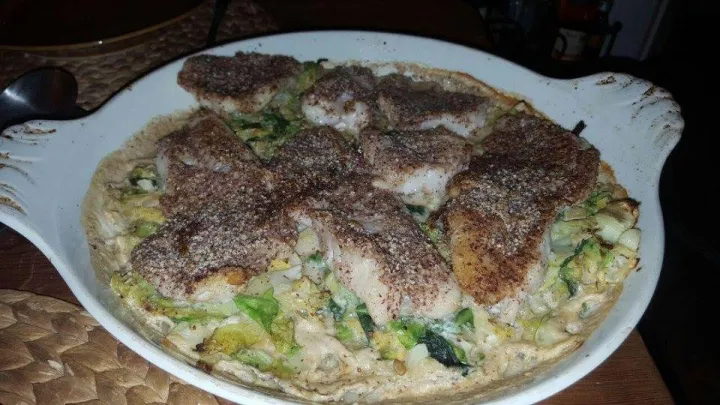 Rotbarschfilet mit Mandelkruste auf Spitzkohl