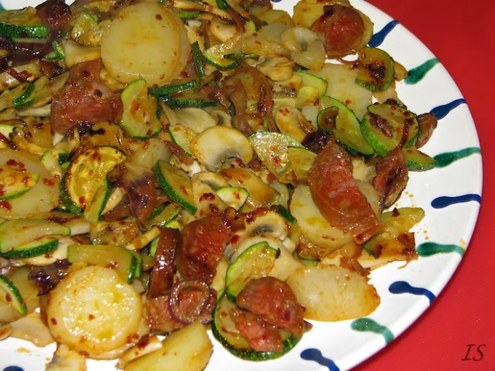 Gemüsepfanne mit Chorizo