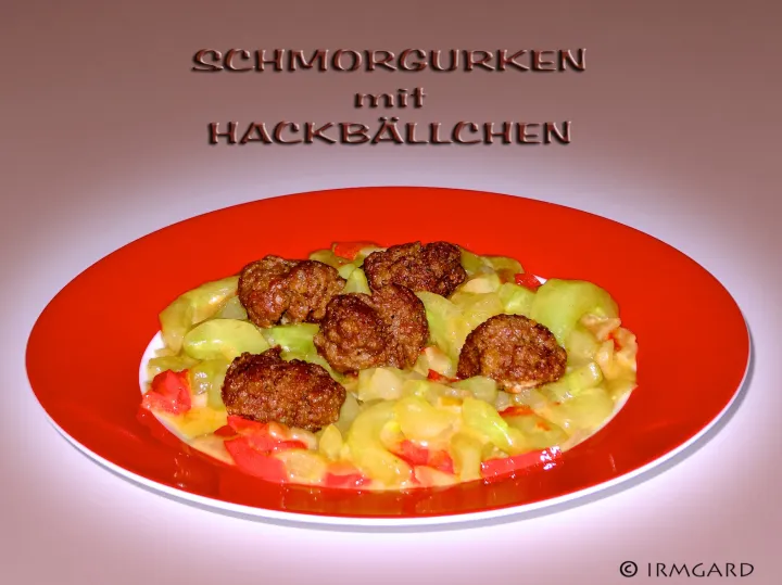 Schmorgurken mit Hackbällchen