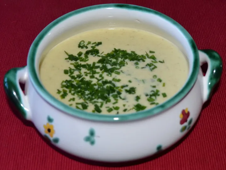 Käse-Dinkelsuppe