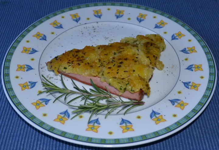 Leberkäse mit Kartoffelkruste