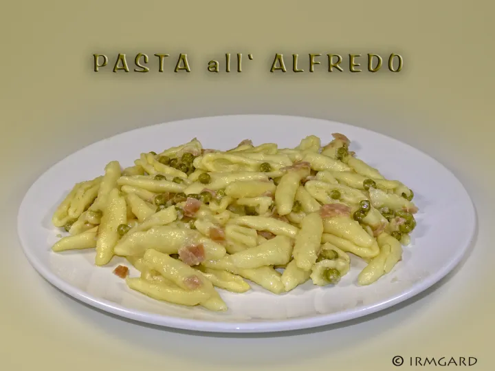 Pasta all' Alfredo
