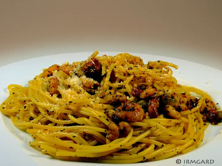Spaghetti mit Garnelen