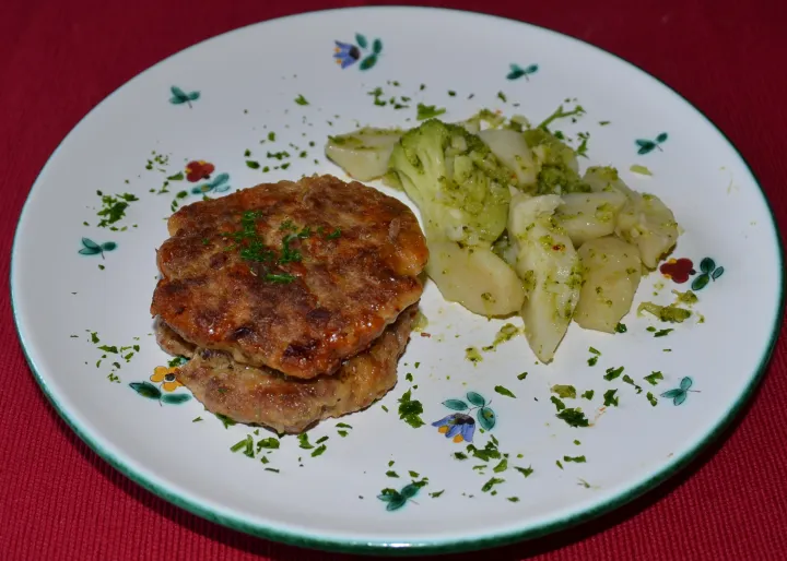 Fleischlaberl-Burger