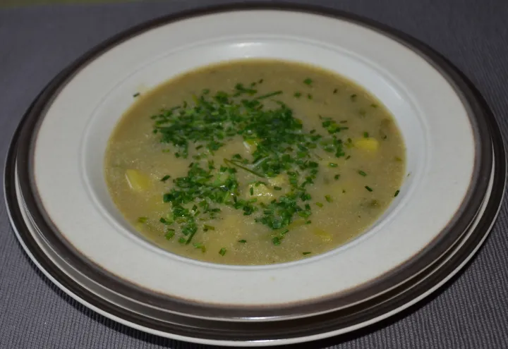 Kartoffel-Fisolensuppe