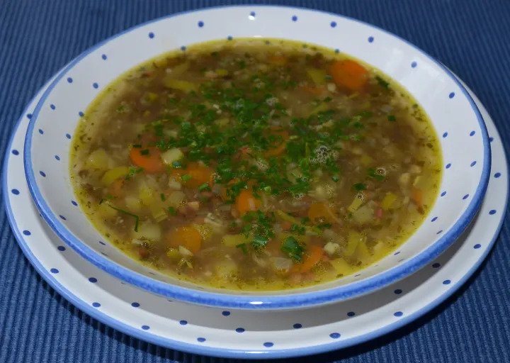 Linsensuppe