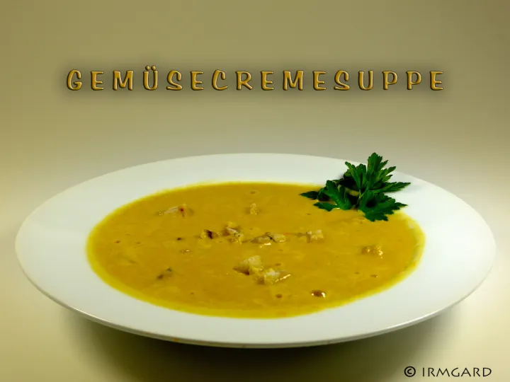 Gemüsecremesuppe