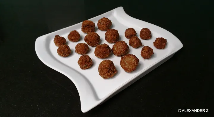 Faschierte Bällchen