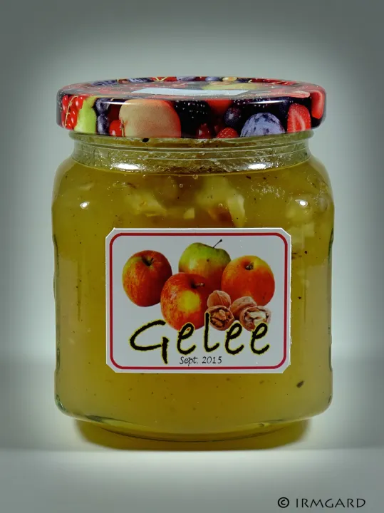 Apfel-Walnuss-Gelee