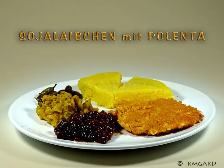Soja-Laibchen mit Polenta