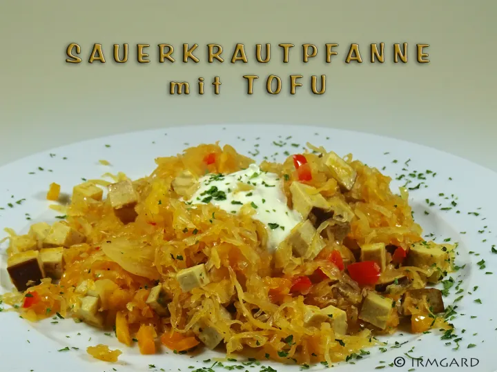 Sauerkrautpfanne mit Tofu