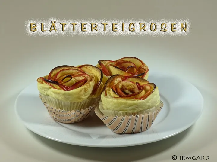 Blätterteigrosen