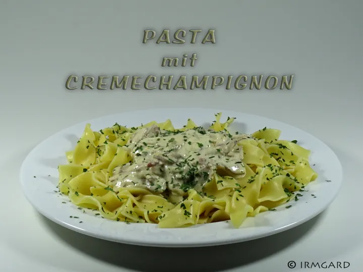 Pasta mit Cremechampignons