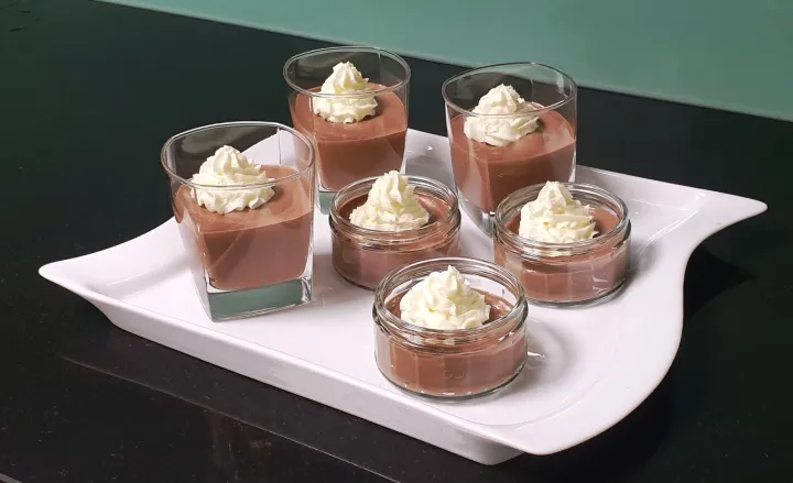 Whiskey Dattel Dessert