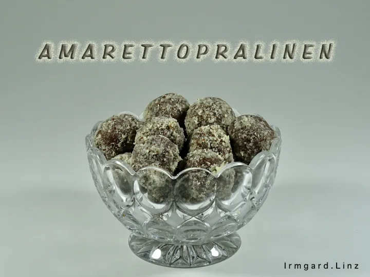 Amaretto-Pralinen