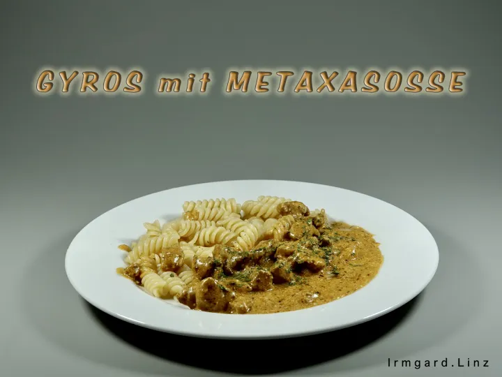 Gyros mit Metaxasosse