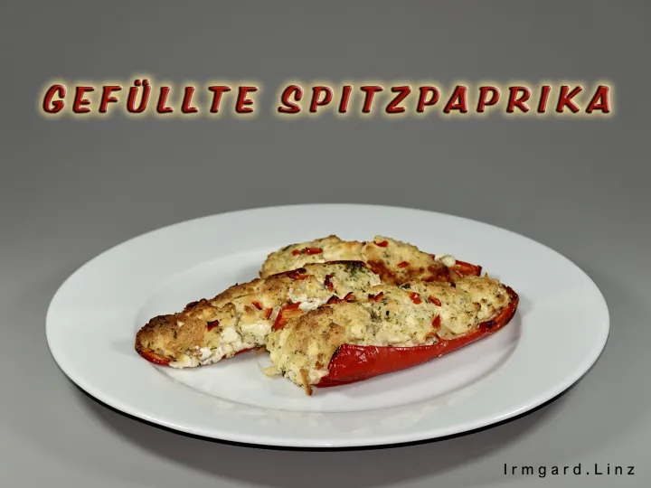 Gefüllte Spitzpaprika