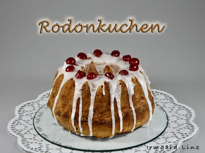 Rodonkuchen (Guglhupf mit Rumtopffrüchten)