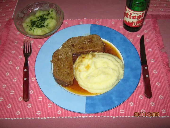 Faschierter Braten mit Erdäpfelpüree