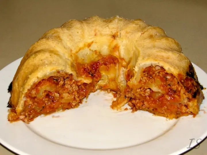 Gugelhupf à la Bolognese