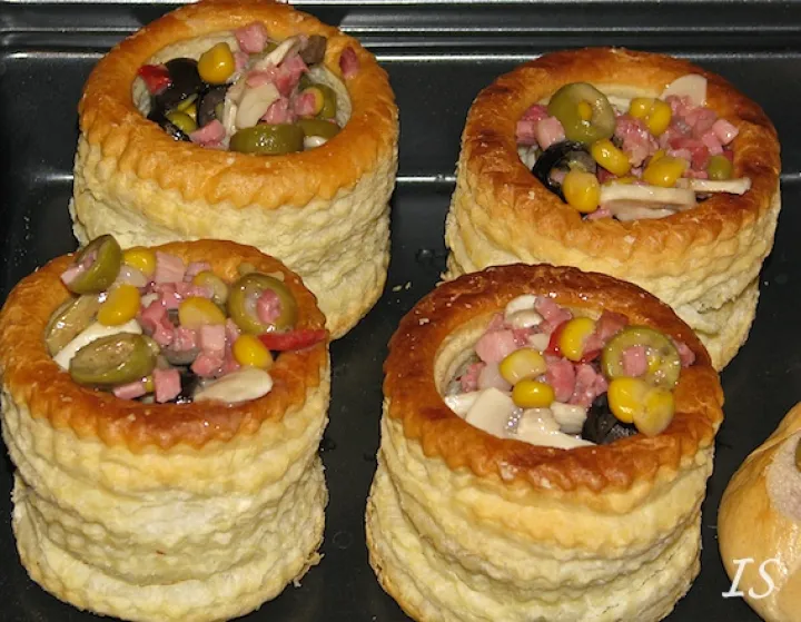 Gefüllte Pastetchen