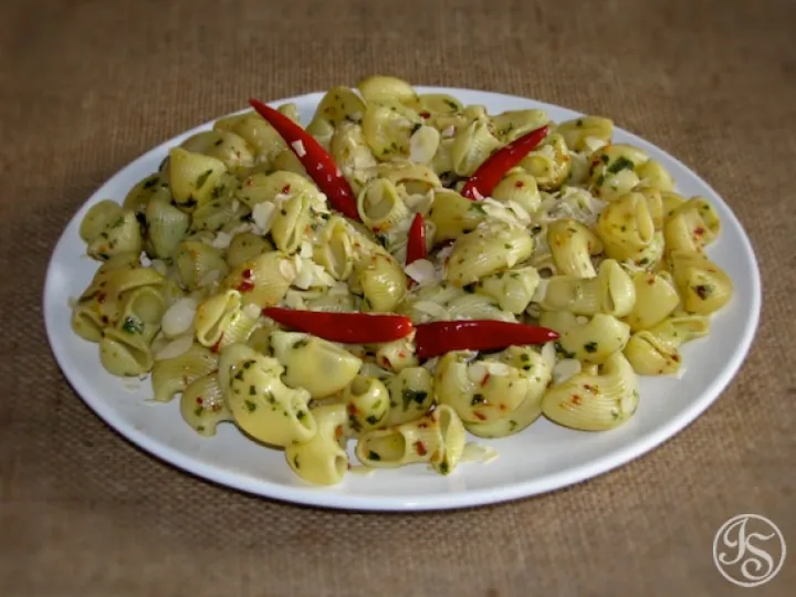 Pipe Rigate mit Ligurischem Pesto