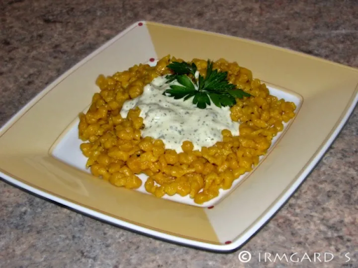 Kürbisspätzle mit Käsesosse