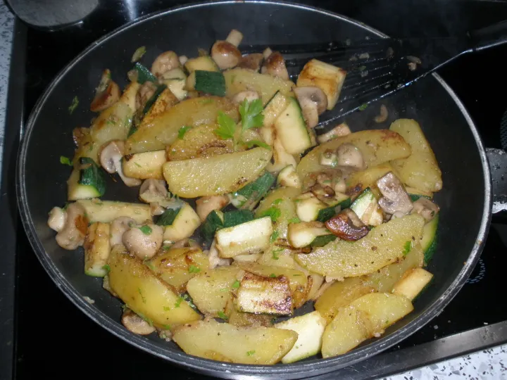 Bunte Kartoffelpfanne