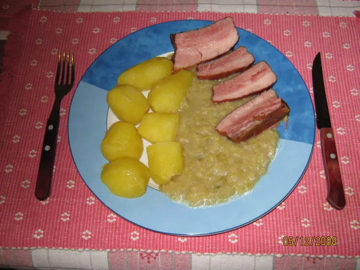 Selchripperl mit Kohl & Erdäpfel
