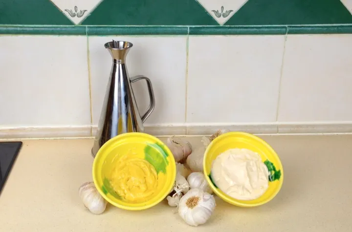 Aioli / Alioli. Spanische Knoblauchmayonnaise 