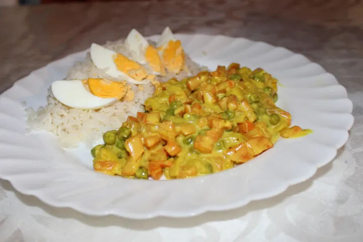 Karotten-Erbsen-Curry