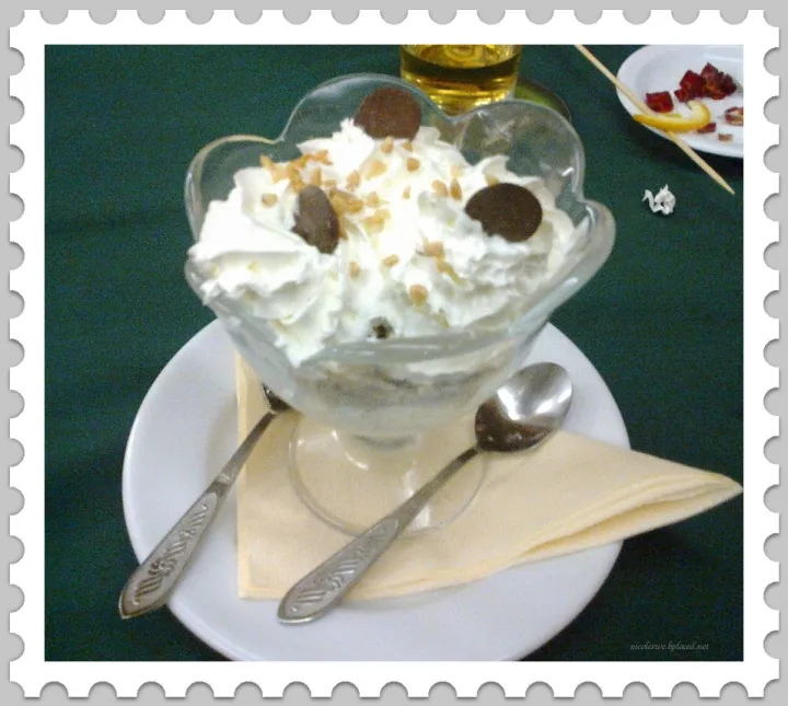 Kastanienpürre mit Schlagsahne