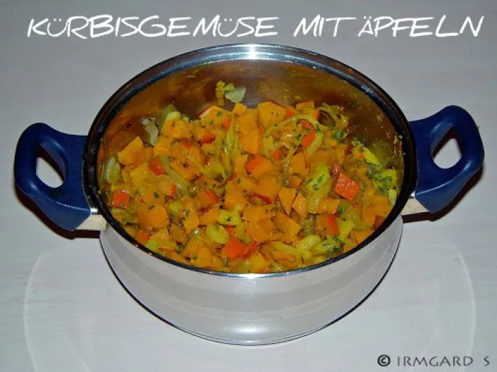 Kürbisgemüse mit Äpfel