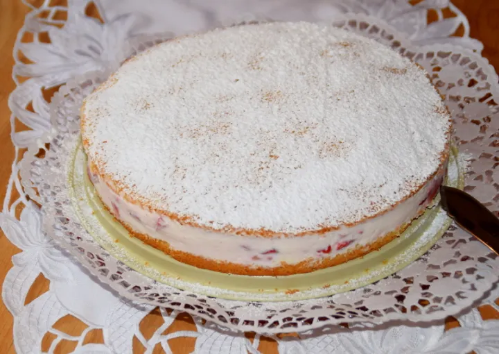 Quark-Sahne- Torte