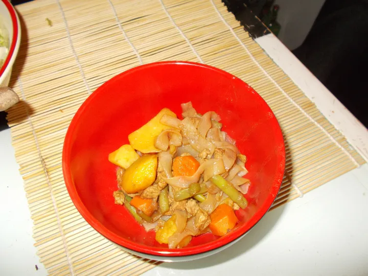 Nikujaga ( Fleisch mit Kartoffeln )