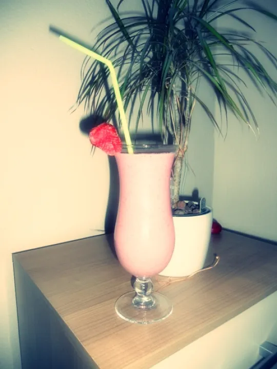 Erdbeer-Buttermilch-Shake