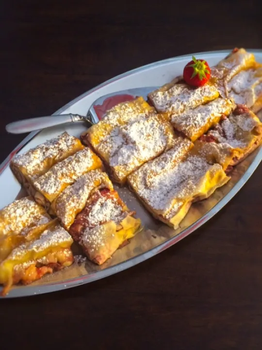 Erdbeer-Topfen Strudel