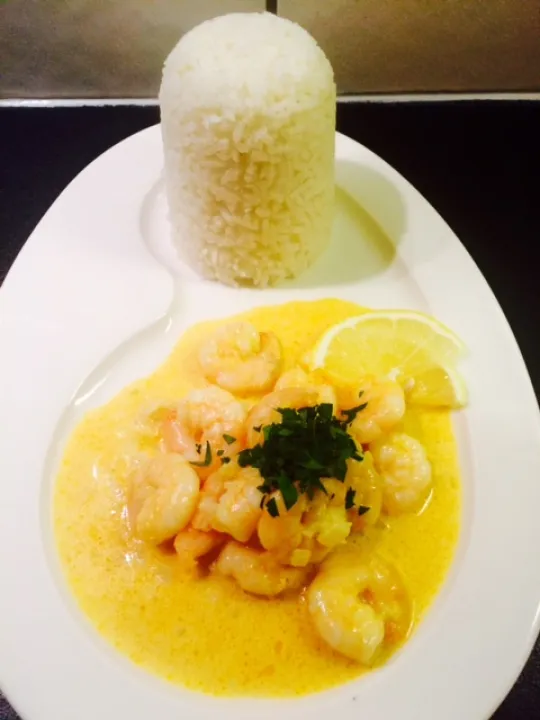 Garnelen in Curry-Kokossauce