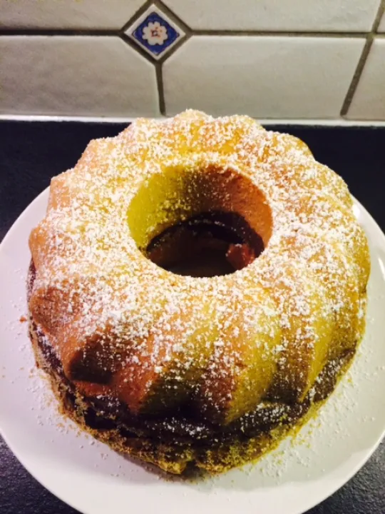 GUGELHUPF nach dem Rezept von unserer Uroma