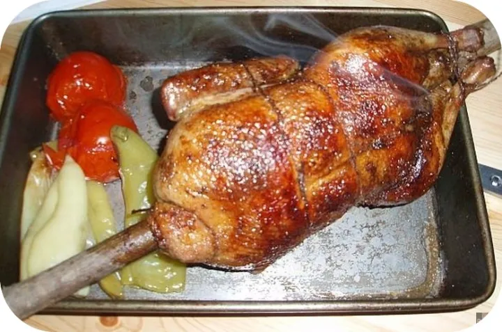 Gefüllte Ente aus dem Reich der Magyaren