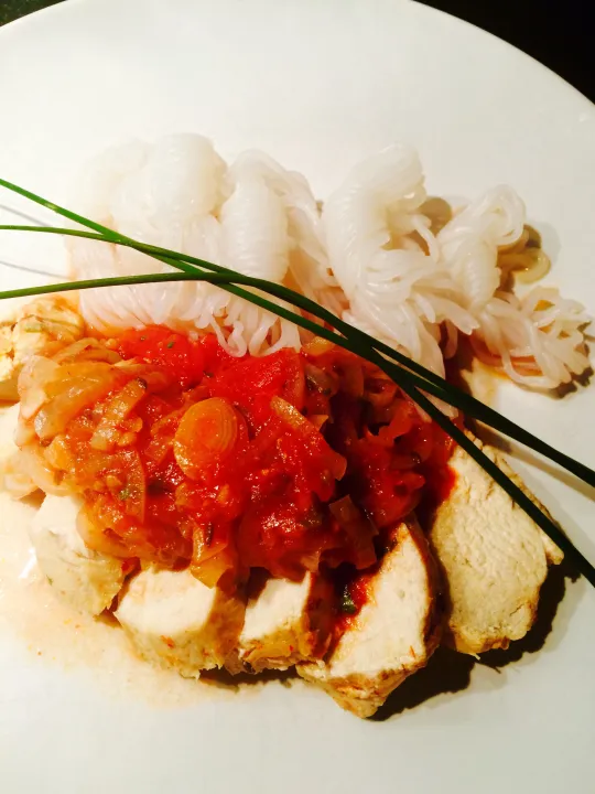 DEVIL CHICKEN ( Teufels Huhn ;-) ) mit KONJAK Nudeln 