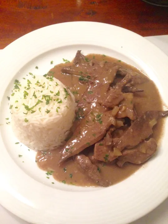 Geröstete Leber in Weinsauce