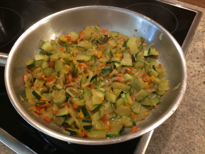 Zucchini-Karotten-Gemüse