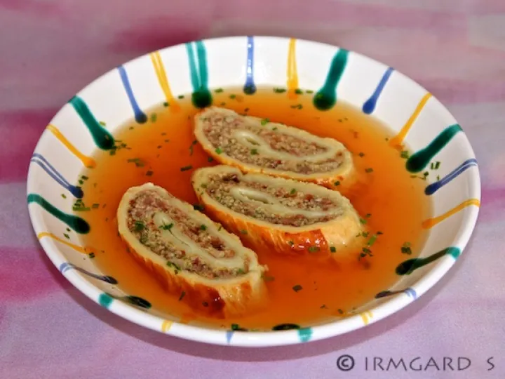 Fleischstrudelsuppe