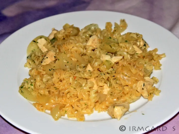 Hühnchen-Zwiebelpfanne mit Dralli