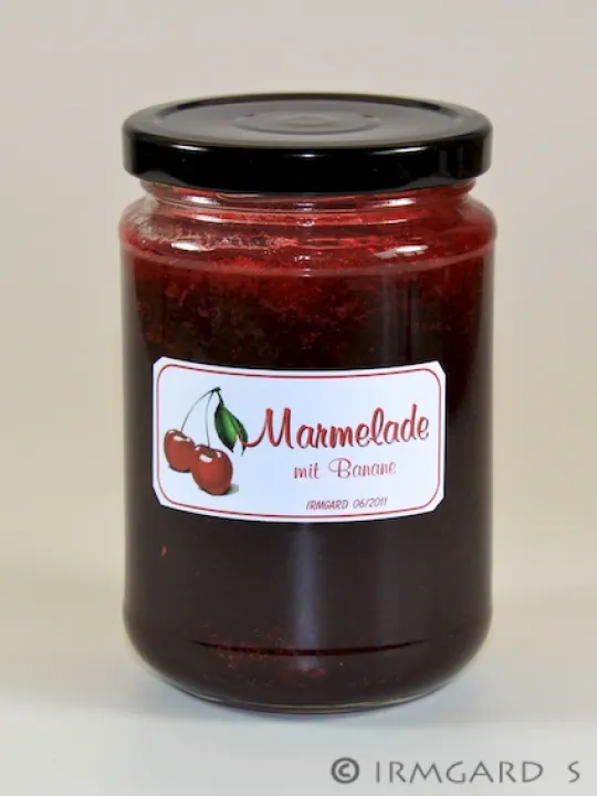 Kirschmarmelade mit Bananen