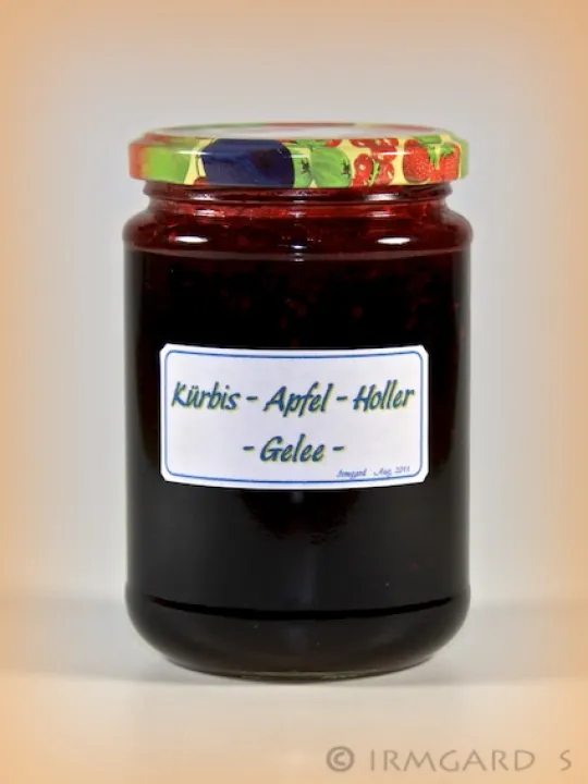 Kürbis-Apfel-Holler-Gelee