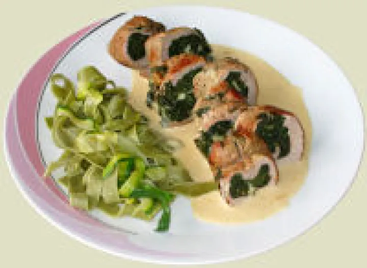 Kalbsrouladen mit Spinat-Mozzarella-Fülle