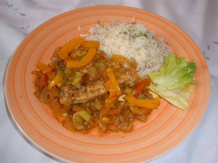 Putenschnitzerl auf Fenchel - Paprikagemüse